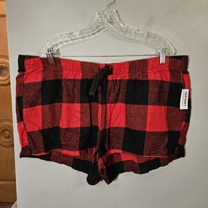 Old Navy Women's Plaid Athletic Shorts - Red and Black 5 Items $10